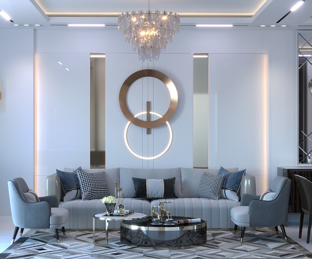 Photo Image: Chandelier, Living Room